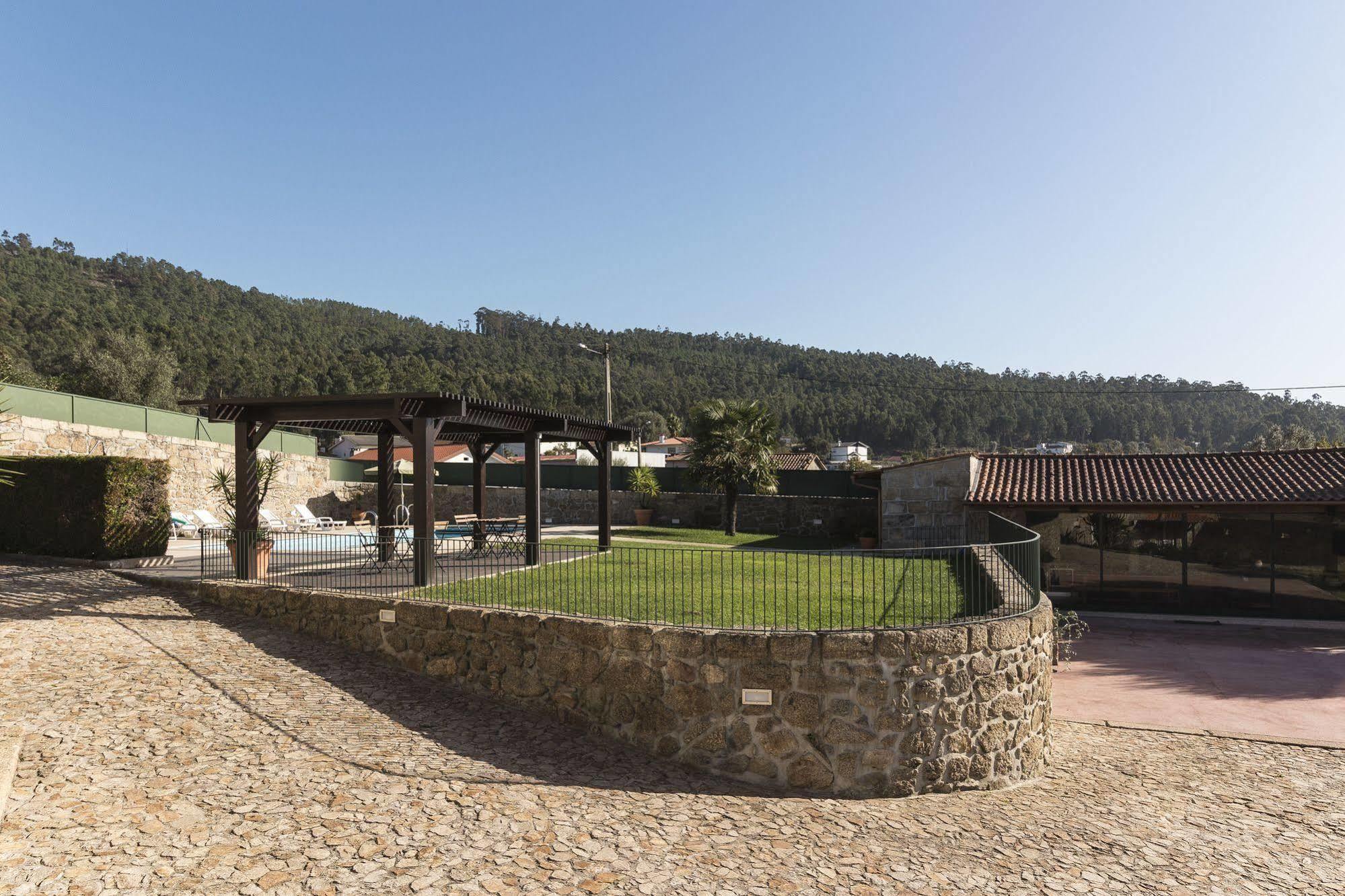 Casa da Pousada Barcelos Bagian luar foto